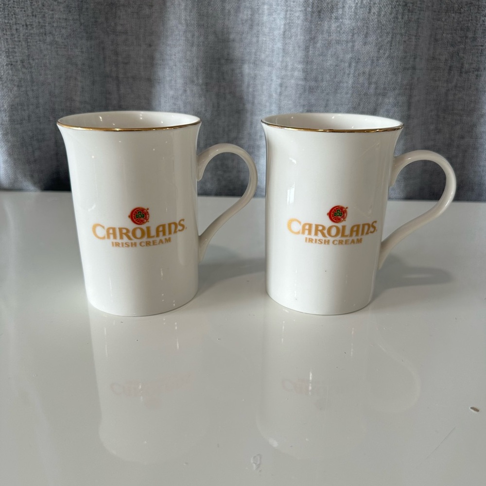 2 Carolyns Irish cream coffee 12oz mugs. White with gold rim.  NWOT